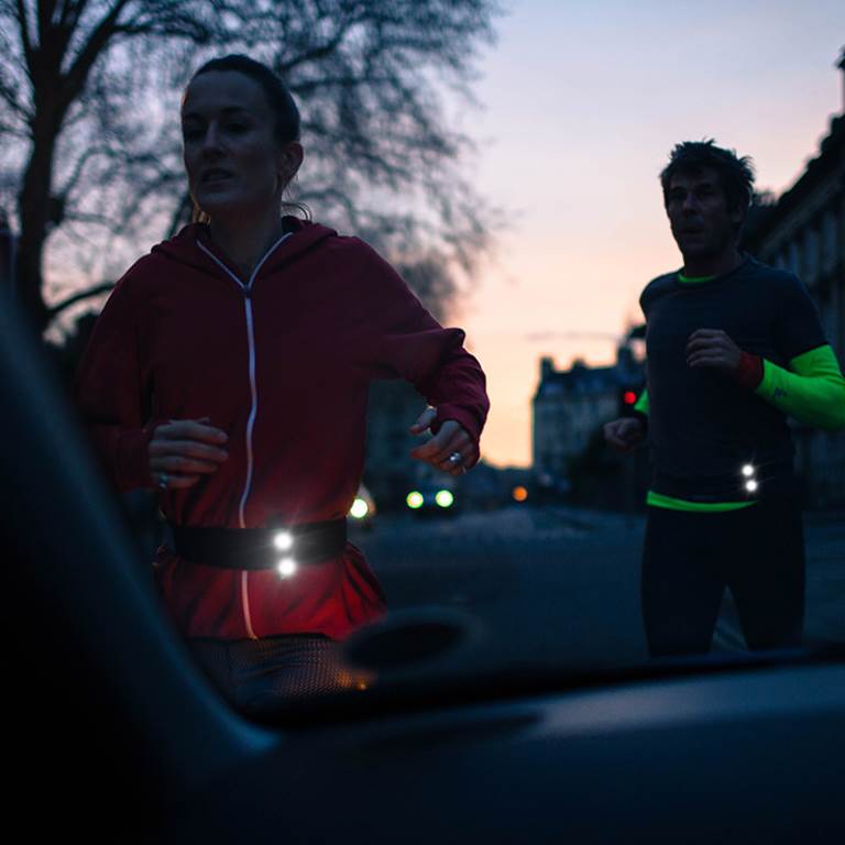 دویدن و تولید نور