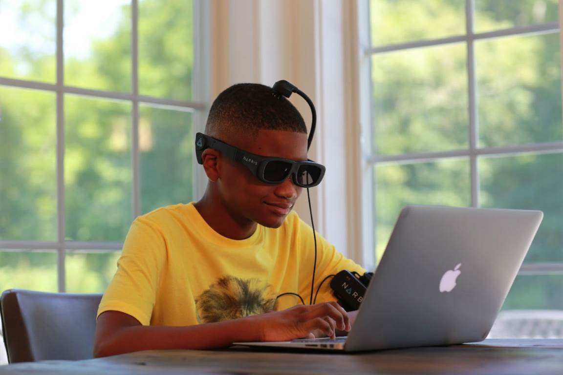 عینک هوشمند