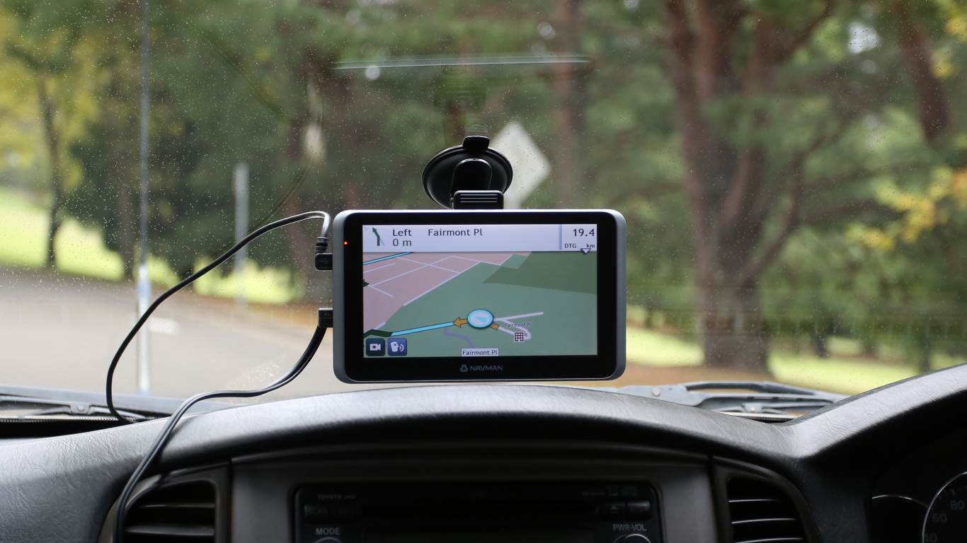 Navigation and camera on the dashboard