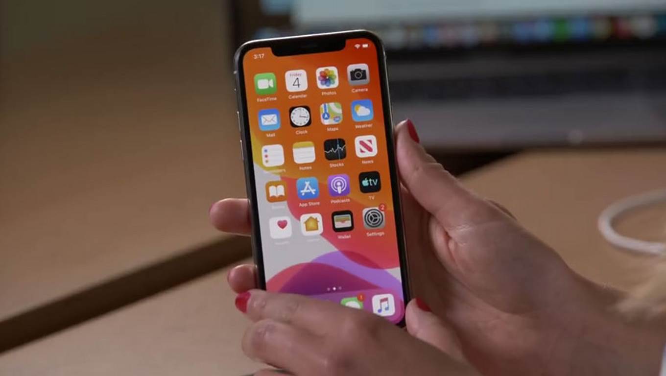 تست مقاومت آیفون 11 و 11 پرو