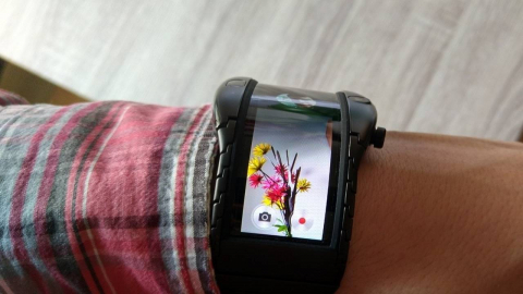 بررسی گجت پوشیدنی نوبیا آلفا