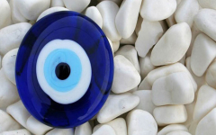 آیا چیزی به نام چشم‌زخم واقعا وجود دارد؟