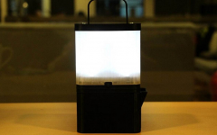 آب نمک این لامپ را روشن نگه دارد